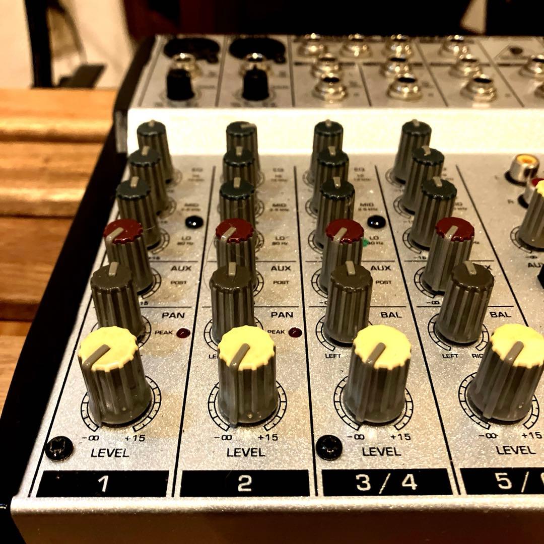 BEHRINGER MX602A ミキサー【純正アダプター付】