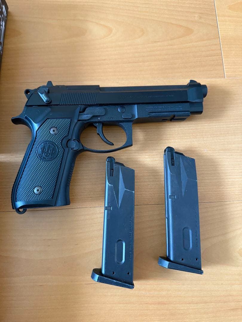 東京マルイ M9A1 ガスブローバック 純正マガジン2個