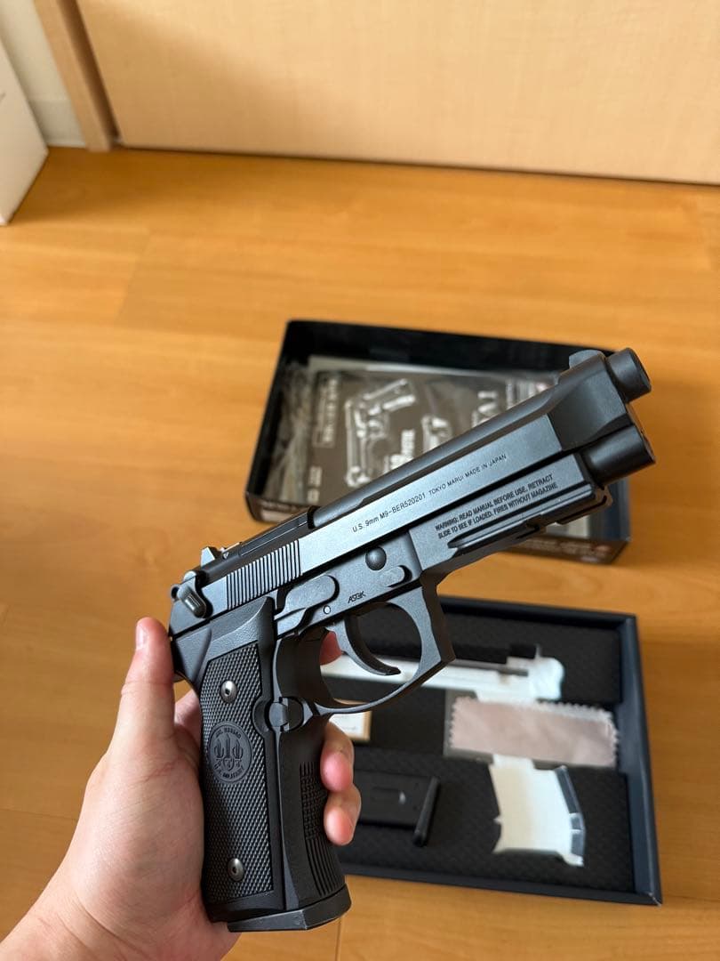 東京マルイ M9A1 ガスブローバック 純正マガジン2個