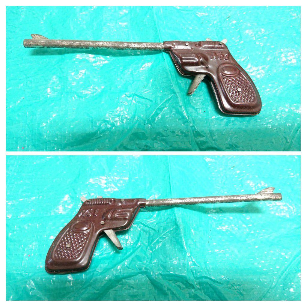 駄菓子屋玩具♪ブリキ鉄砲！箱付き・昭和時代の未使用保管品！①