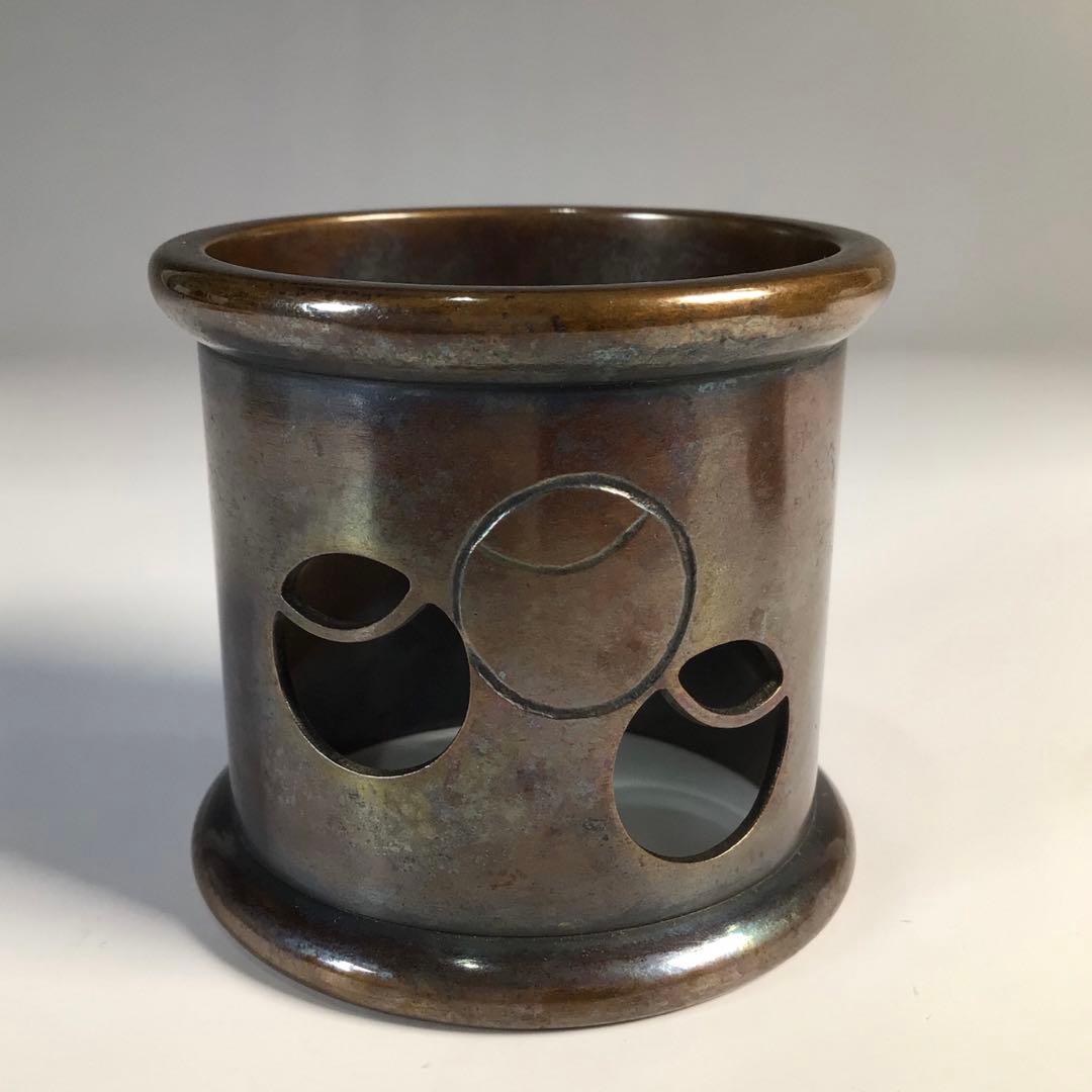 Ｍ３３８　蓋置　『銅製』『釜師　名越弥五郎(昌次)造』『吹貫蓋置』　共箱　茶道具