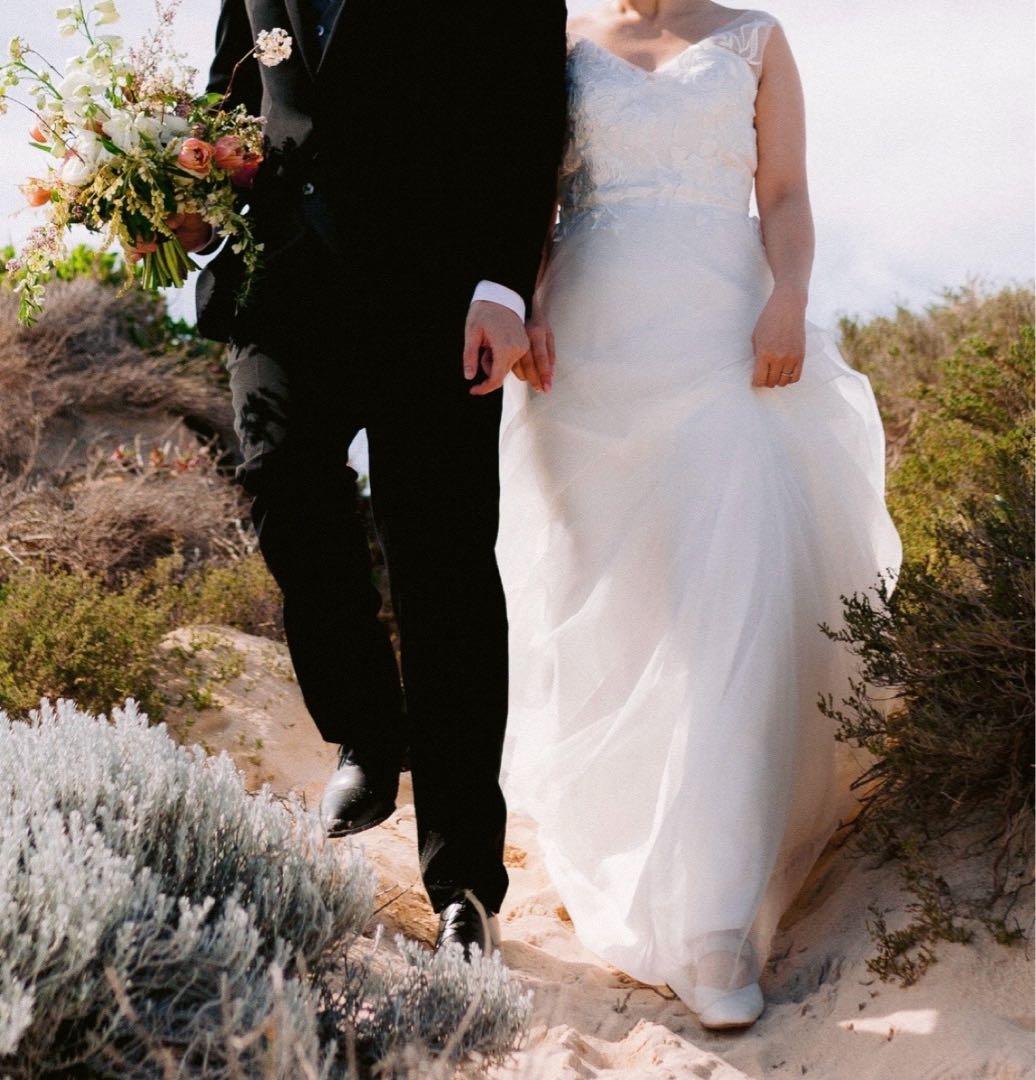 THE URBAN BLANCHE ウェディングドレス（ドレスカバー付き）