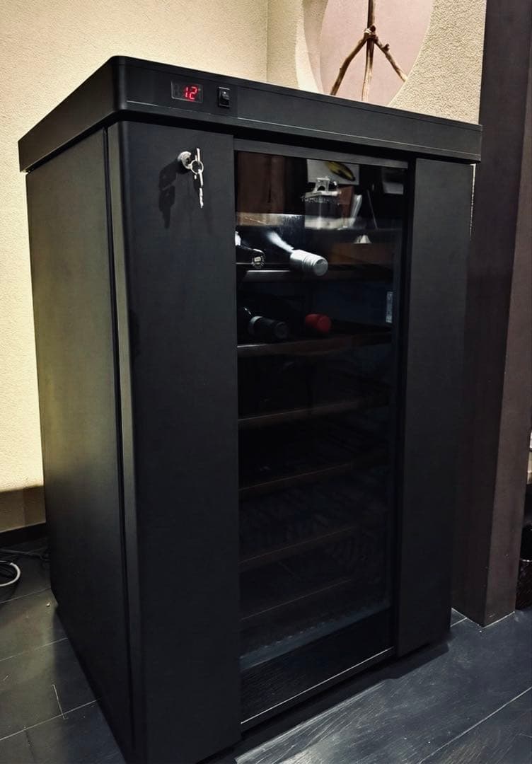 美品！2021年製フォルスタージャパン ST-SV140Gワインセラー 36本