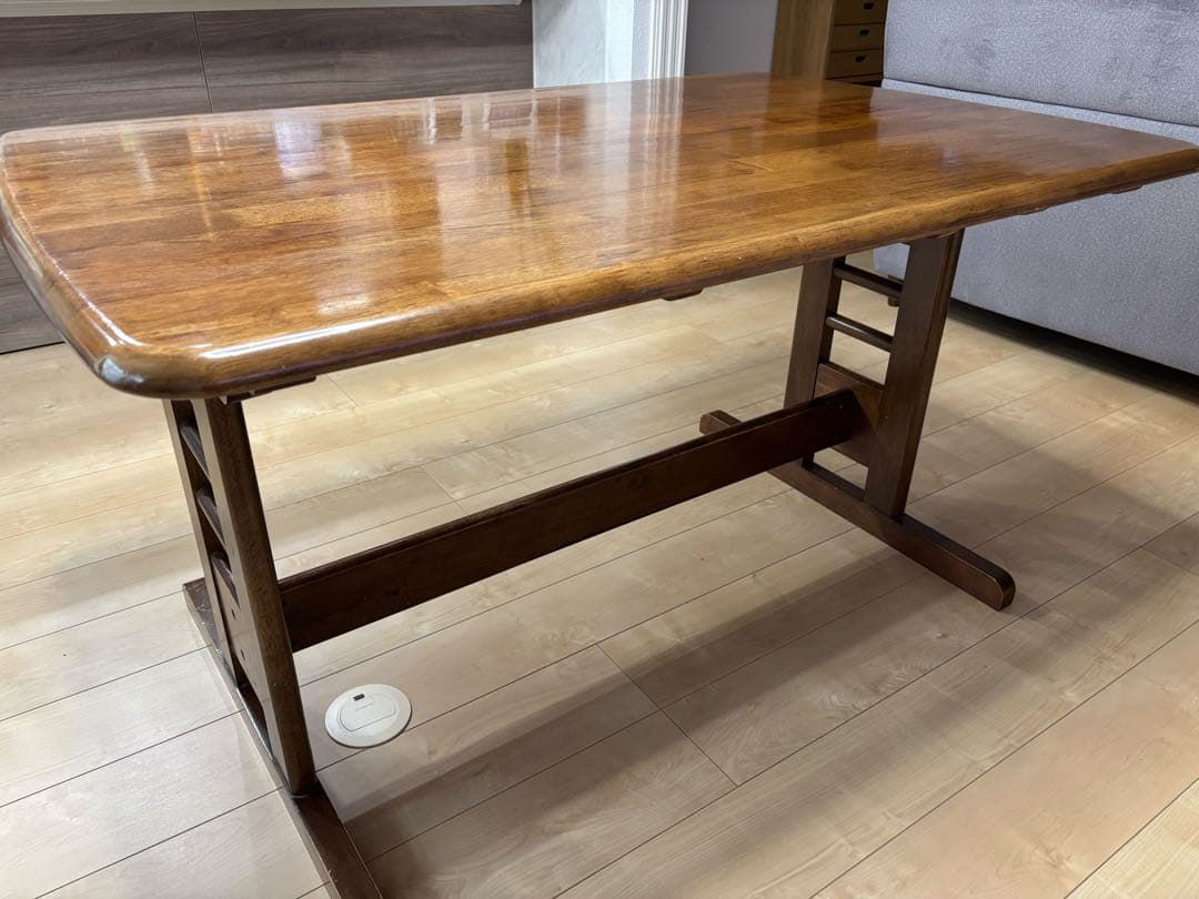 アンティーク風 無垢材 ダイニングテーブル（4人掛け・ブラウン）