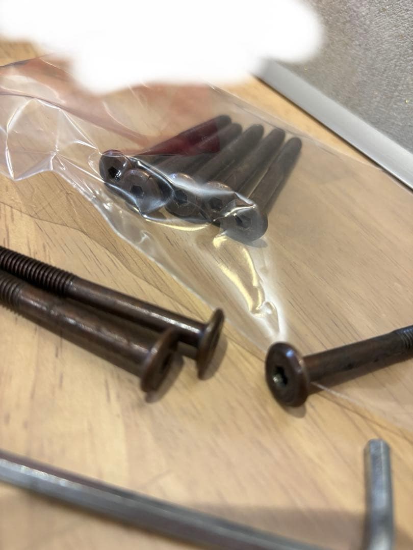 アンティーク風 無垢材 ダイニングテーブル（4人掛け・ブラウン）