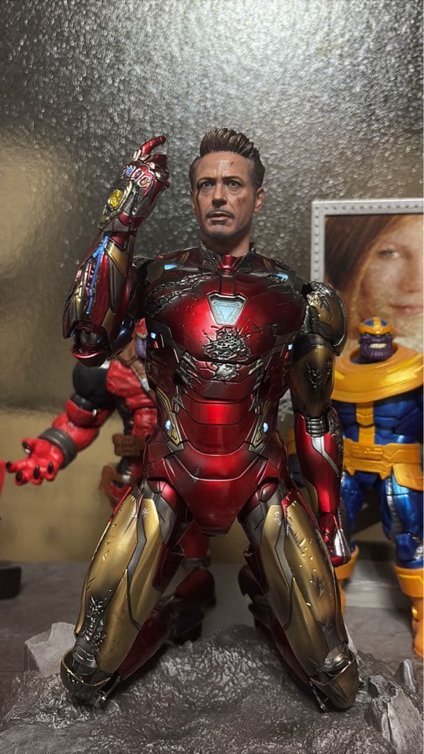 ホットトイズ アイアンマンマーク85 バトルダメージ版