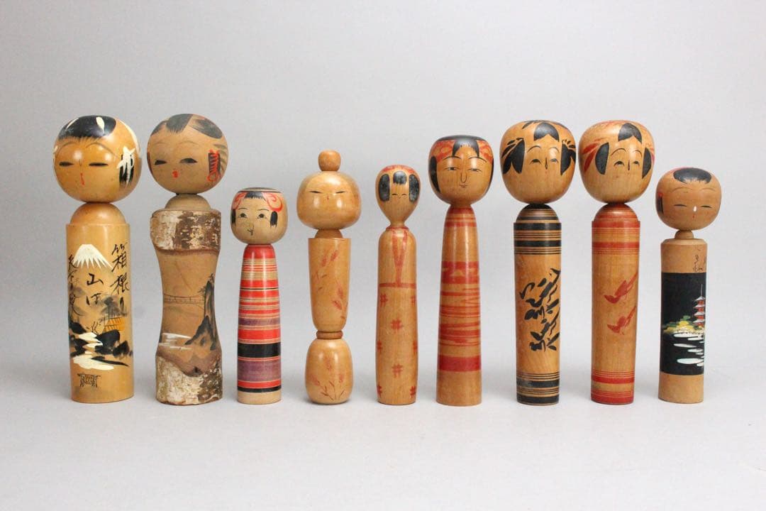 4750 こけし34点 〈小笠原義雄　里見正雄　小沢孝雄　吉田勝範 他〉送料無料