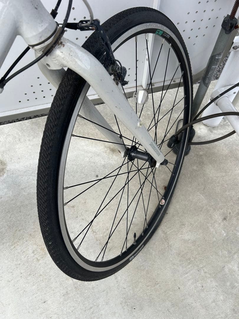 ブリヂストン CYLVA F24 ホワイトYF2449