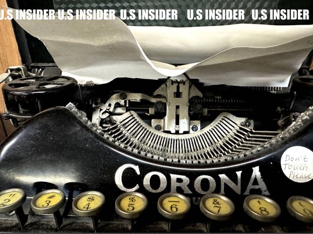 1924年頃 コロナ4 / ポータブルタイプライター　アメリカン・ヴィンテージ