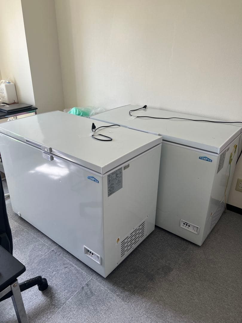 TBCF-282-RH 【テンポスオリジナル】 冷凍ストッカー 上開きタイプ 楽天市場】TBCF-282-RH 冷凍ストッカー 上開きタイプ 282L 単相100V 幅