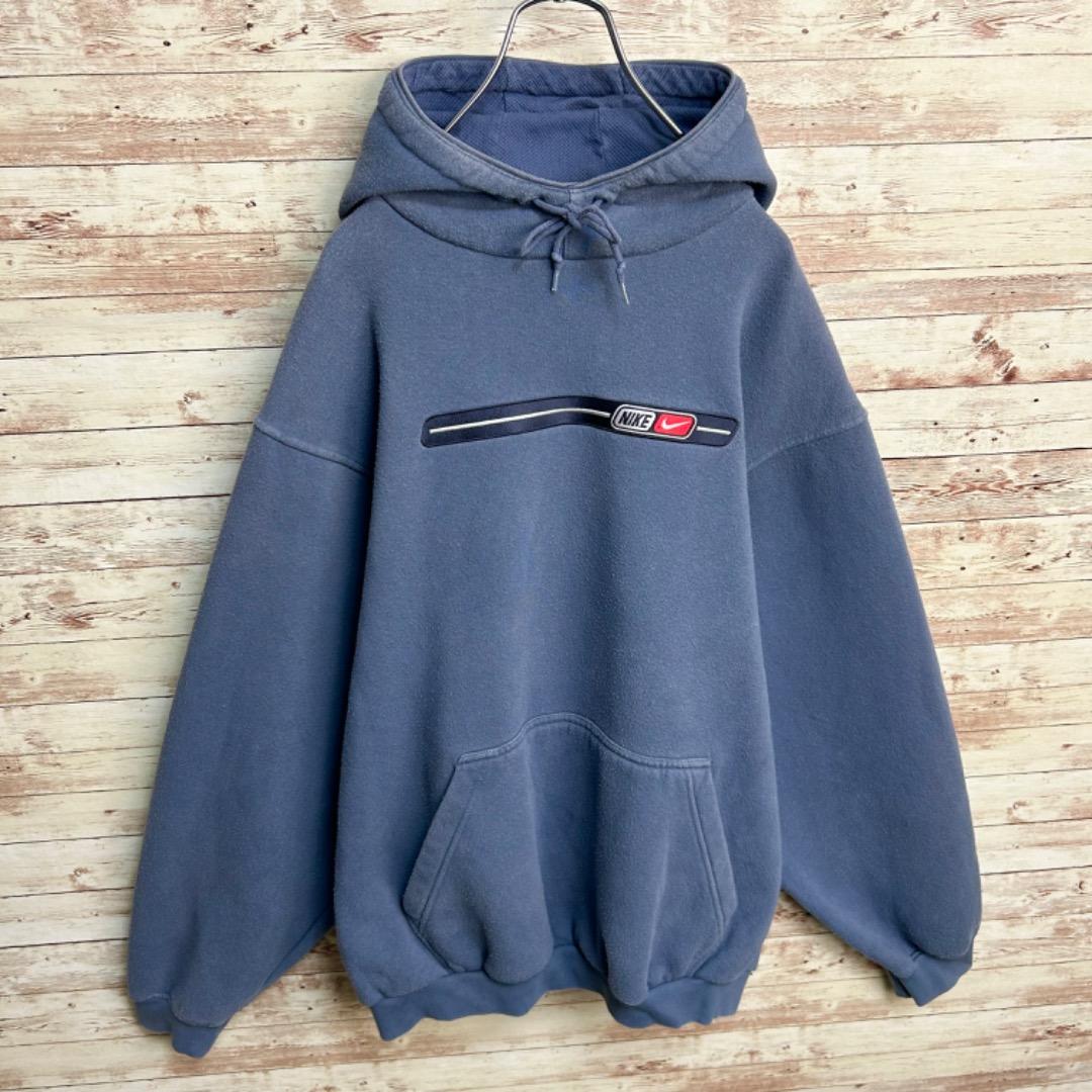 【00s NIKE】人気デザイン!!　刺繍　センターロゴ　Lサイズ　パーカー