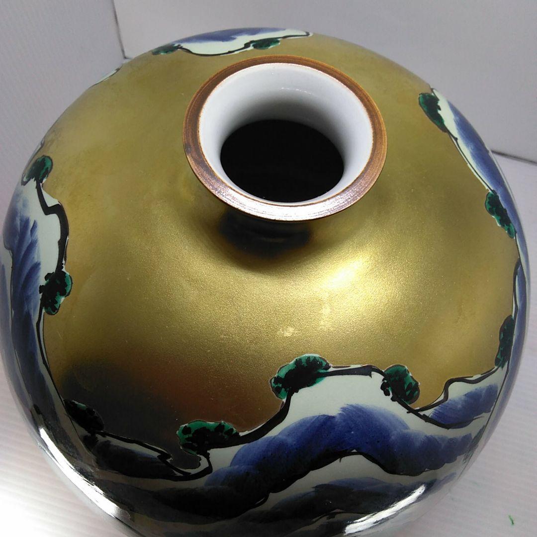 ４５５花瓶セール 九谷焼 玉竜金彩超豪華　手書き風壺　でっかい壺　風格のある壺
