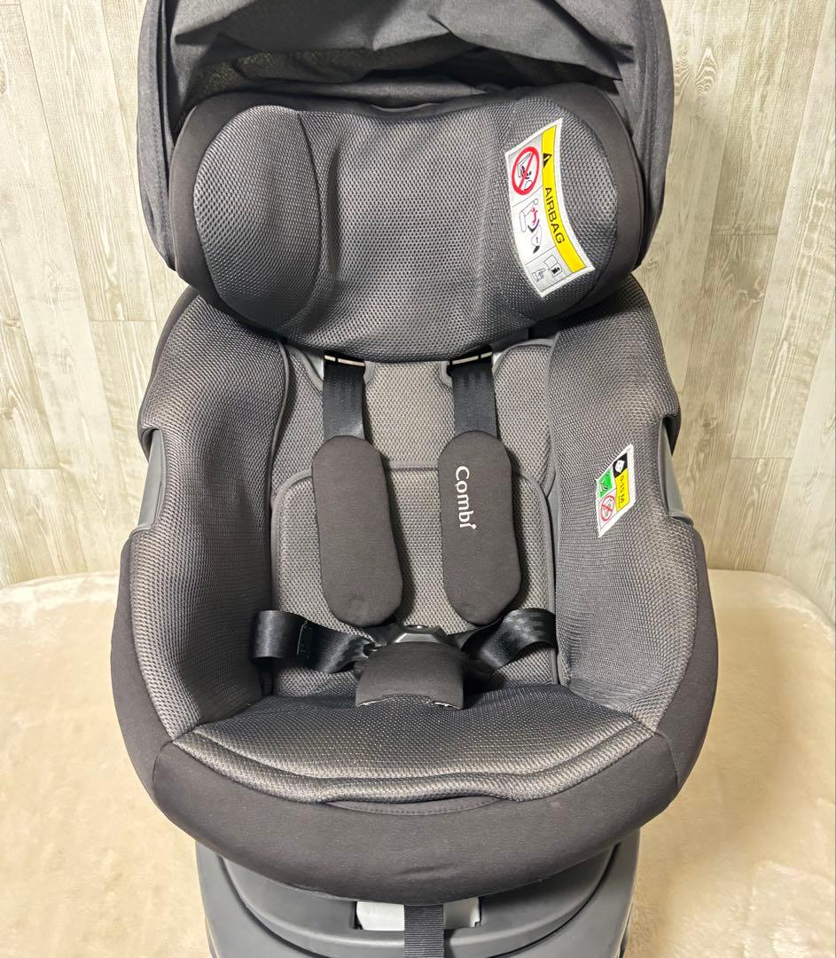 チャイルドシート Combi THE S ISOFIX ZC690
