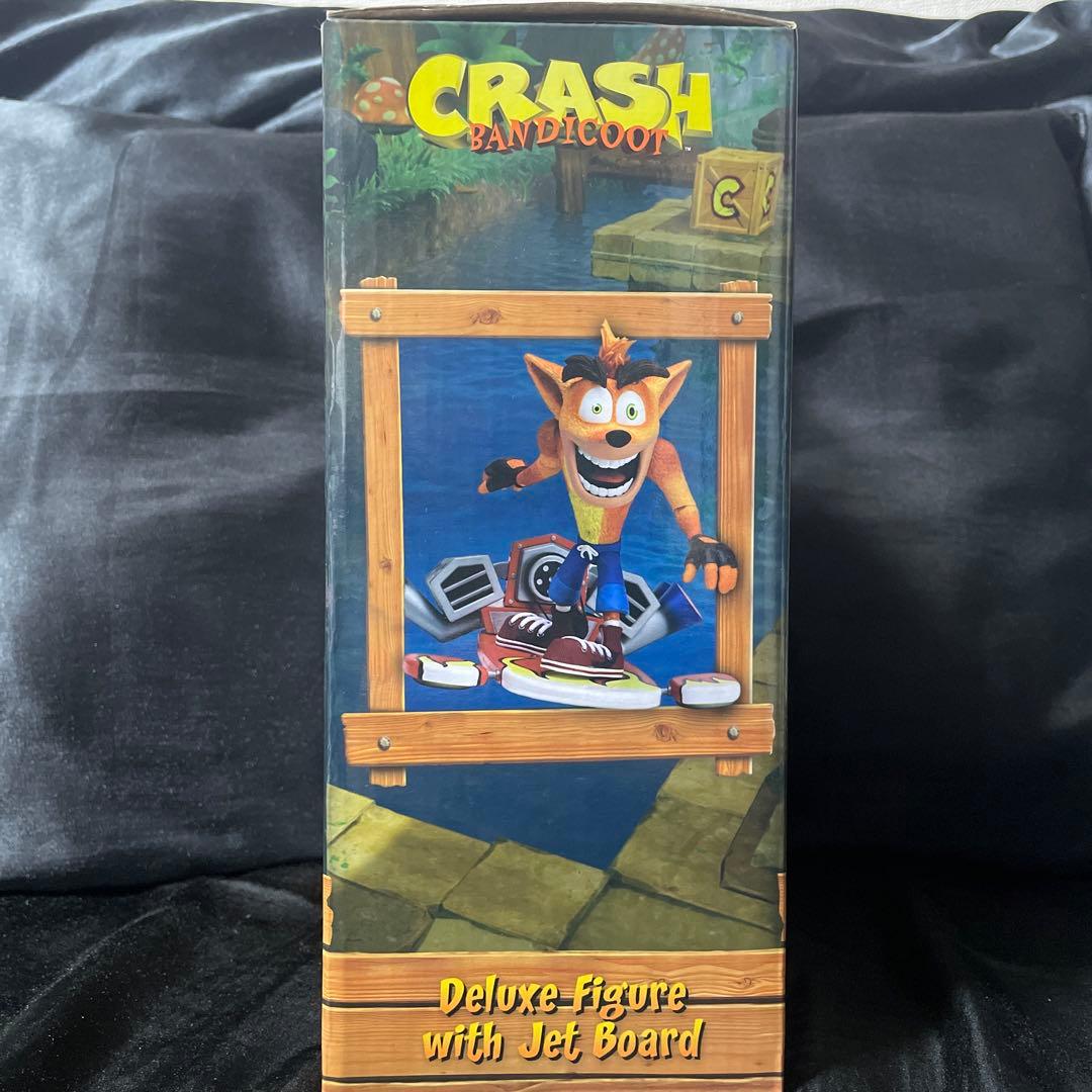 正規品 未開封 クラッシュ・バンディクー フィギュア ジェットボード NECA社