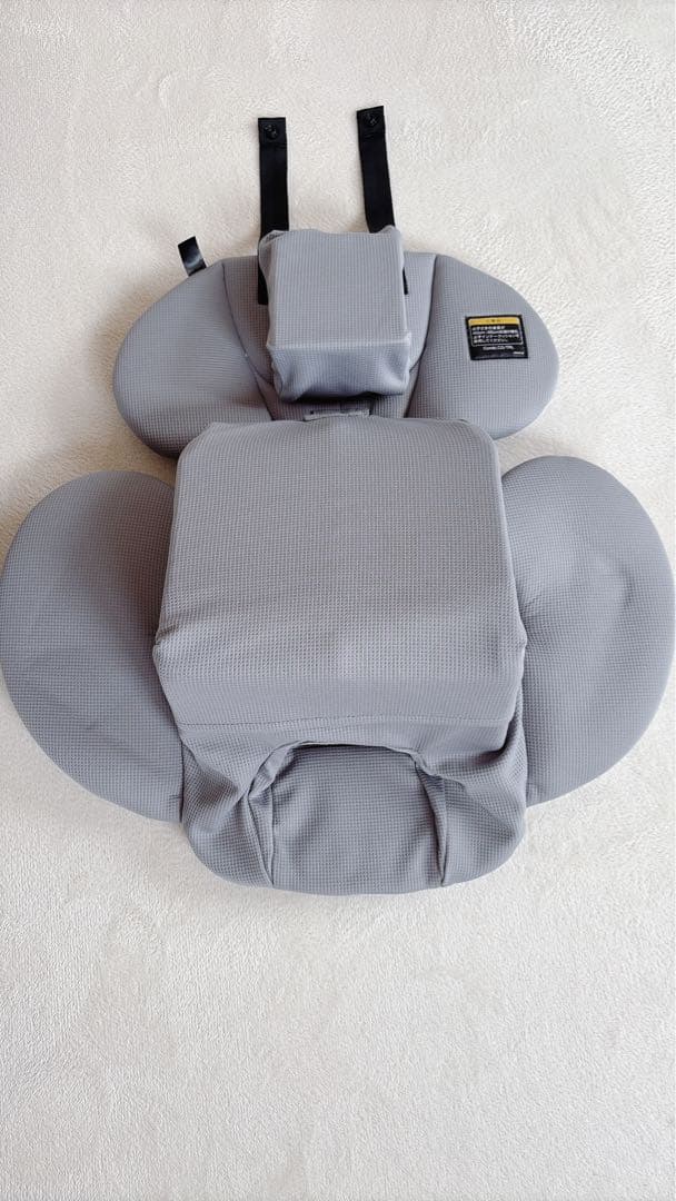 コンビ combi チャイルドシート
