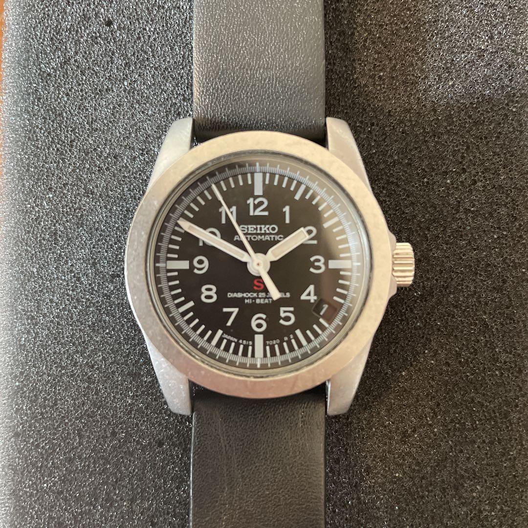 フランス Tourrettes−sur−Loup スミレ村 刺繍カバー付きノート