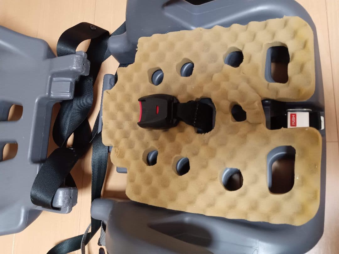 Combi 車用チャイルドシート グレー ジョイトリップ