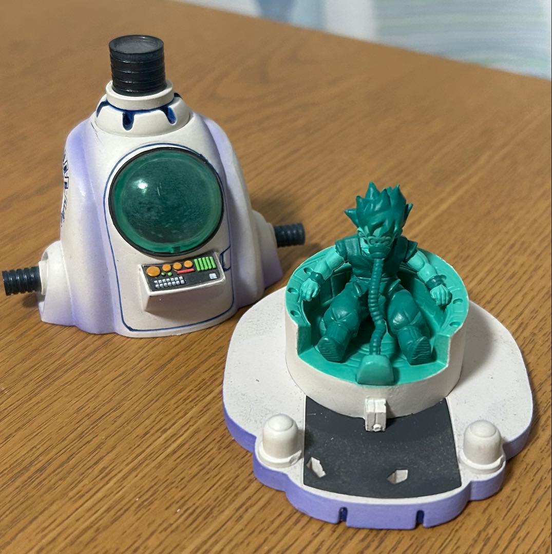 た*ち様 ドラカプ　メディカルマシーン　ベジータ