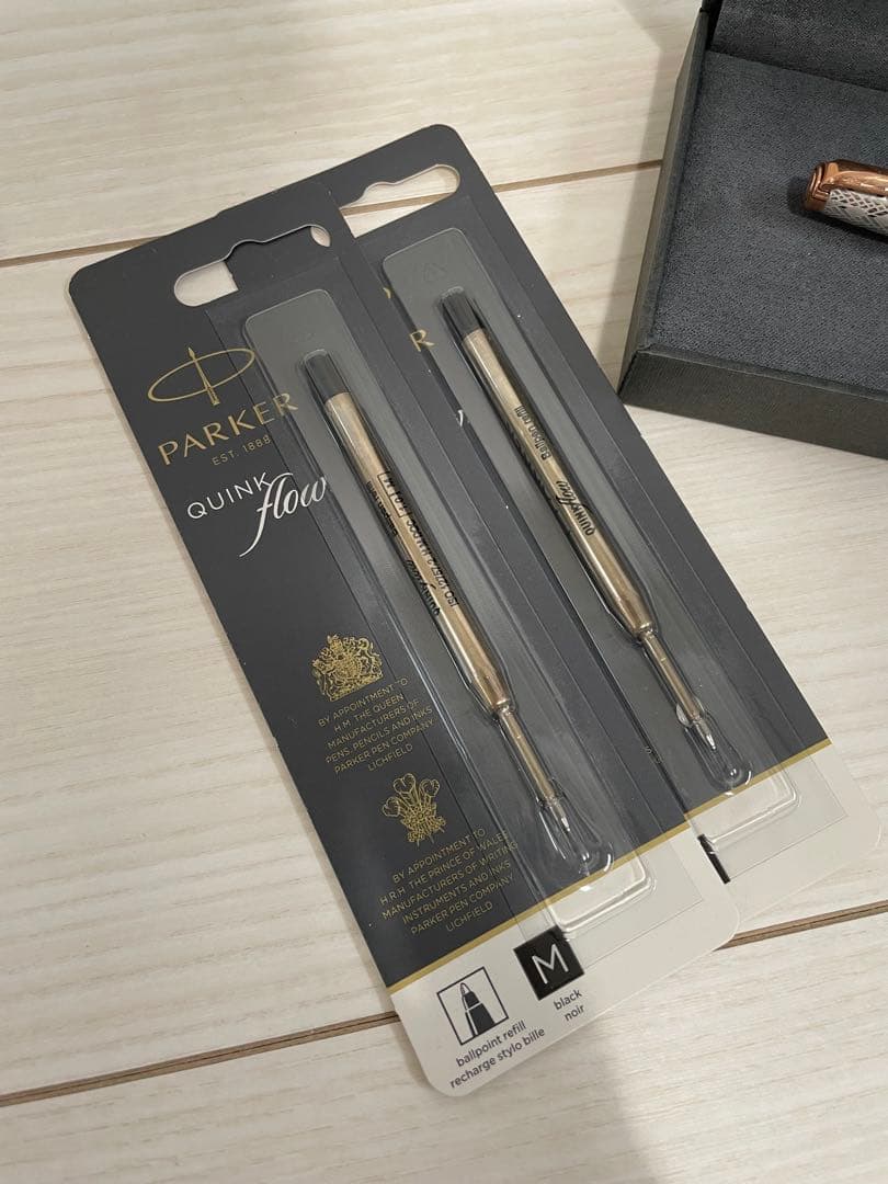 Parker パーカー　ボールペン　ソネットプレミアム　　替え芯付