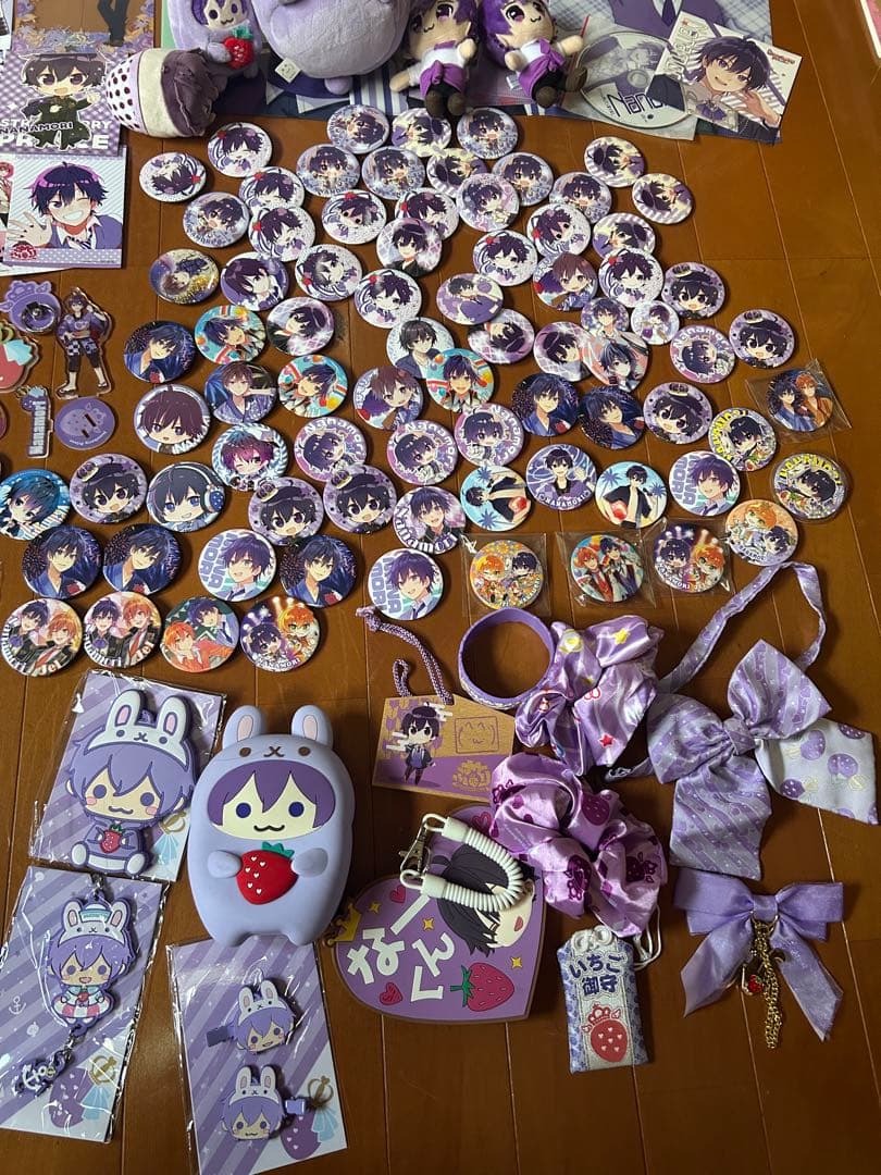 すとぷり ななもり アクキー ぬいぐるみ アクスタ 缶バッジ ファイル ミラー