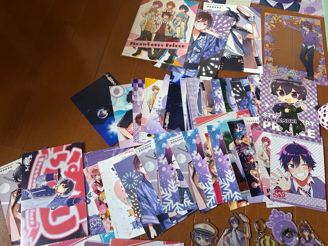 すとぷり ななもり アクキー ぬいぐるみ アクスタ 缶バッジ ファイル ミラー