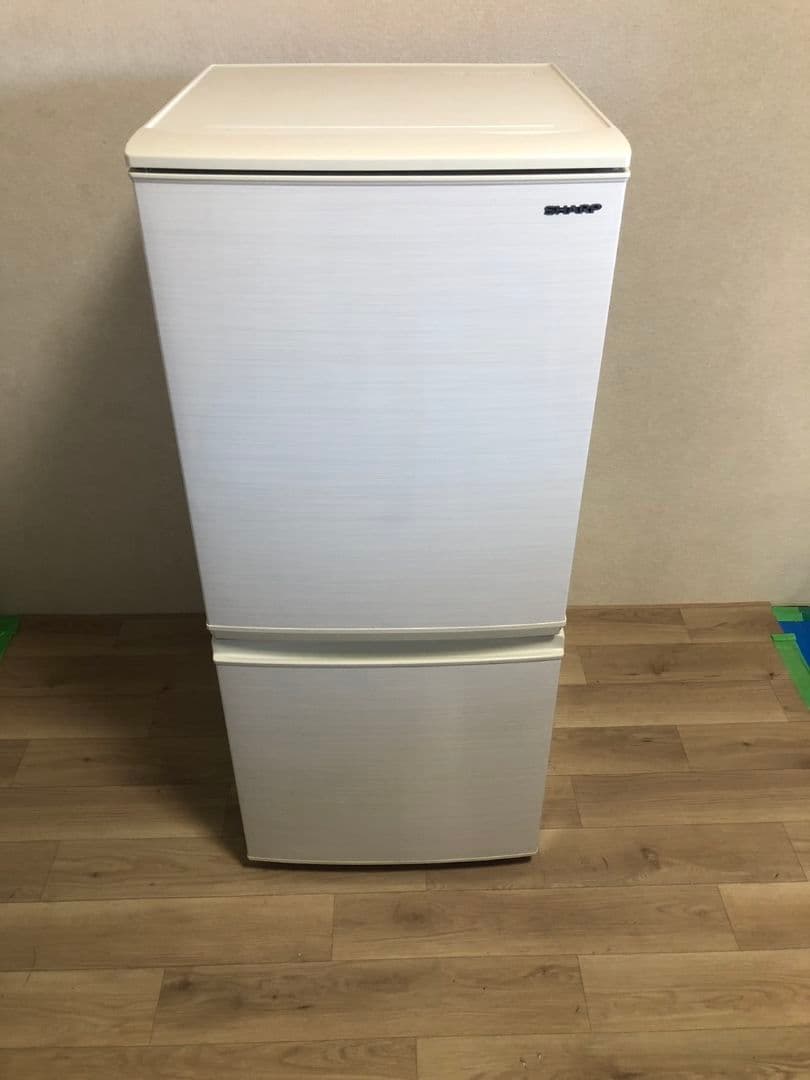 SHARP ノンフロン冷蔵庫　2020年 SJ-D14F-W F23 SHARP製2ドア冷蔵庫SJ-D14F-W 2020年製 ｜出張買取MAX