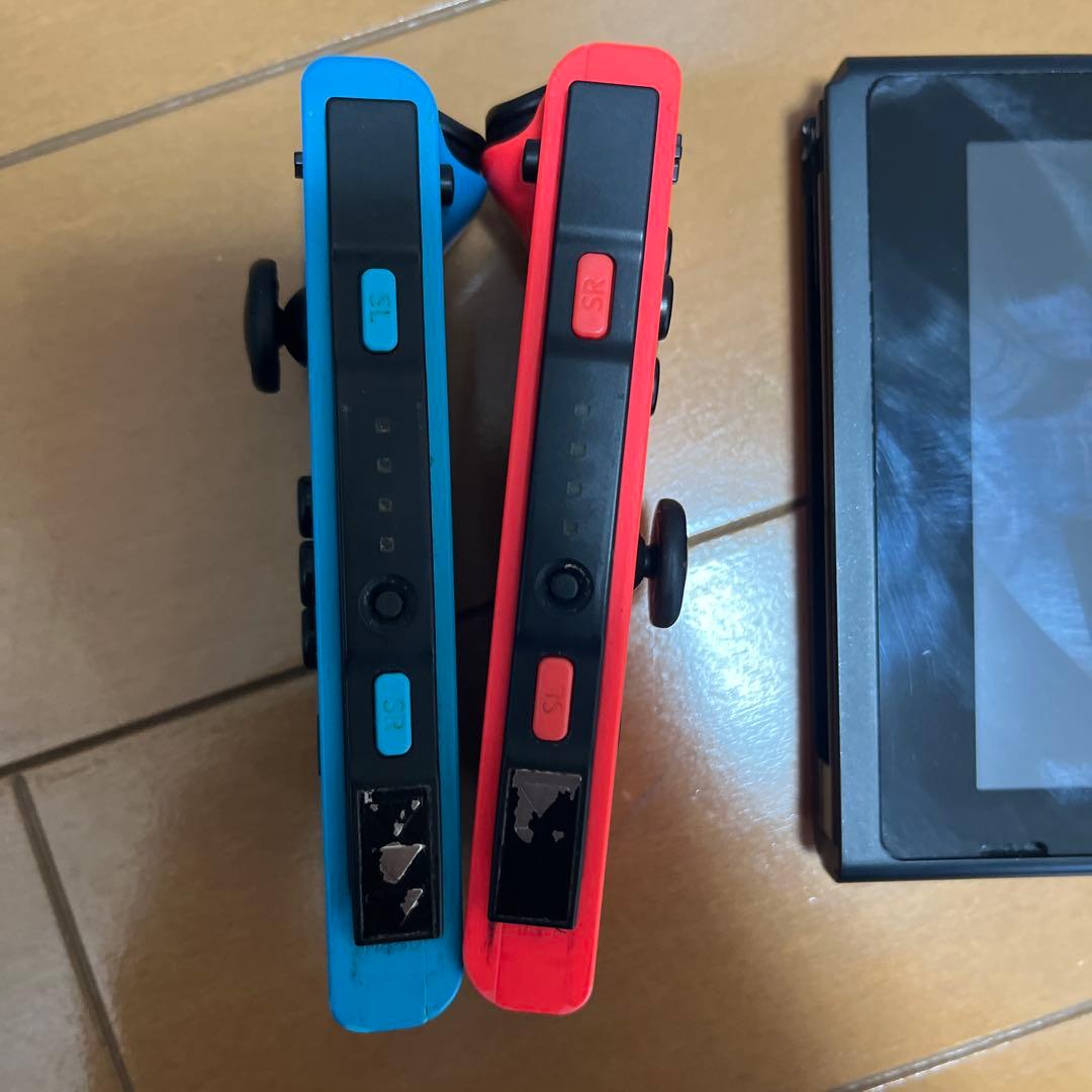 f*0様 【箱あり/付属品完備 】Nintendo Switch 本体 ネオン