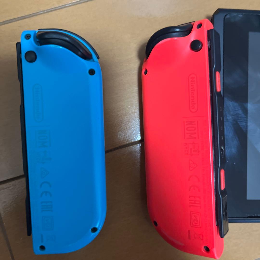 f*0様 【箱あり/付属品完備 】Nintendo Switch 本体 ネオン