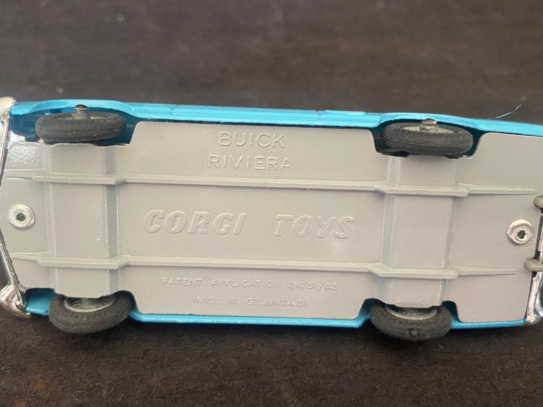 ⭐️Corgi Buick “RIVIERA” SET 1/48 #245