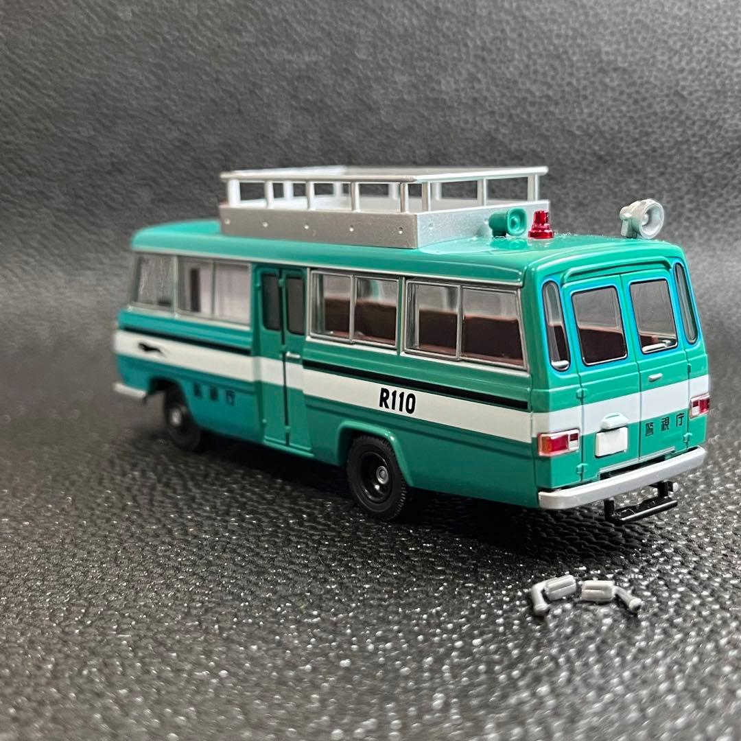 a26 トミカリミテッドヴィンテージネオ 日産 シビリアン 警視庁 機動