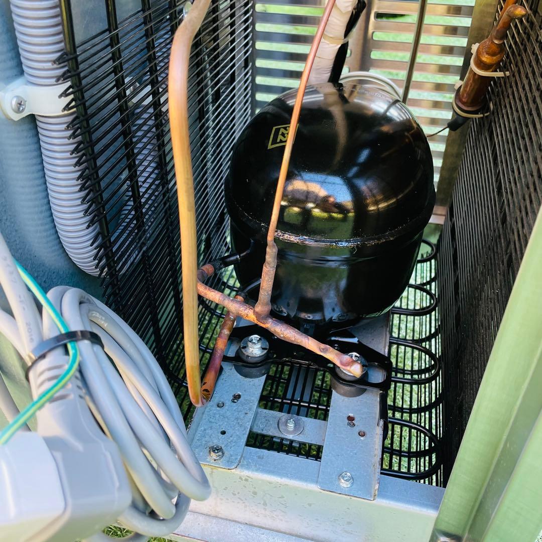 【美品】パナソニック 業務用冷蔵庫 SUC-N1241J 174L