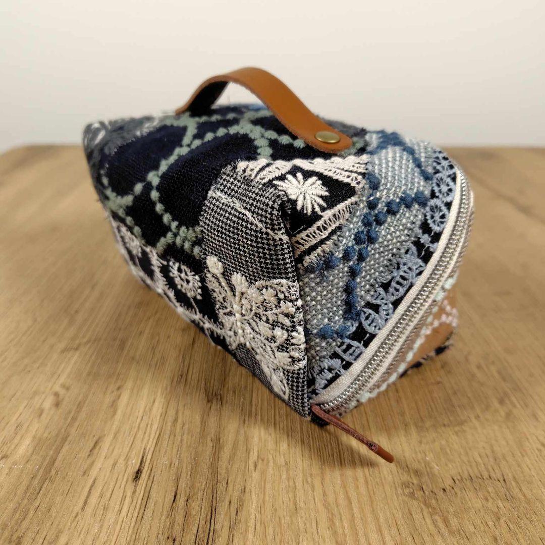 【専用】/カケラパッチポンピア　トレイ型化粧ポーチ/ペンケースメガネ