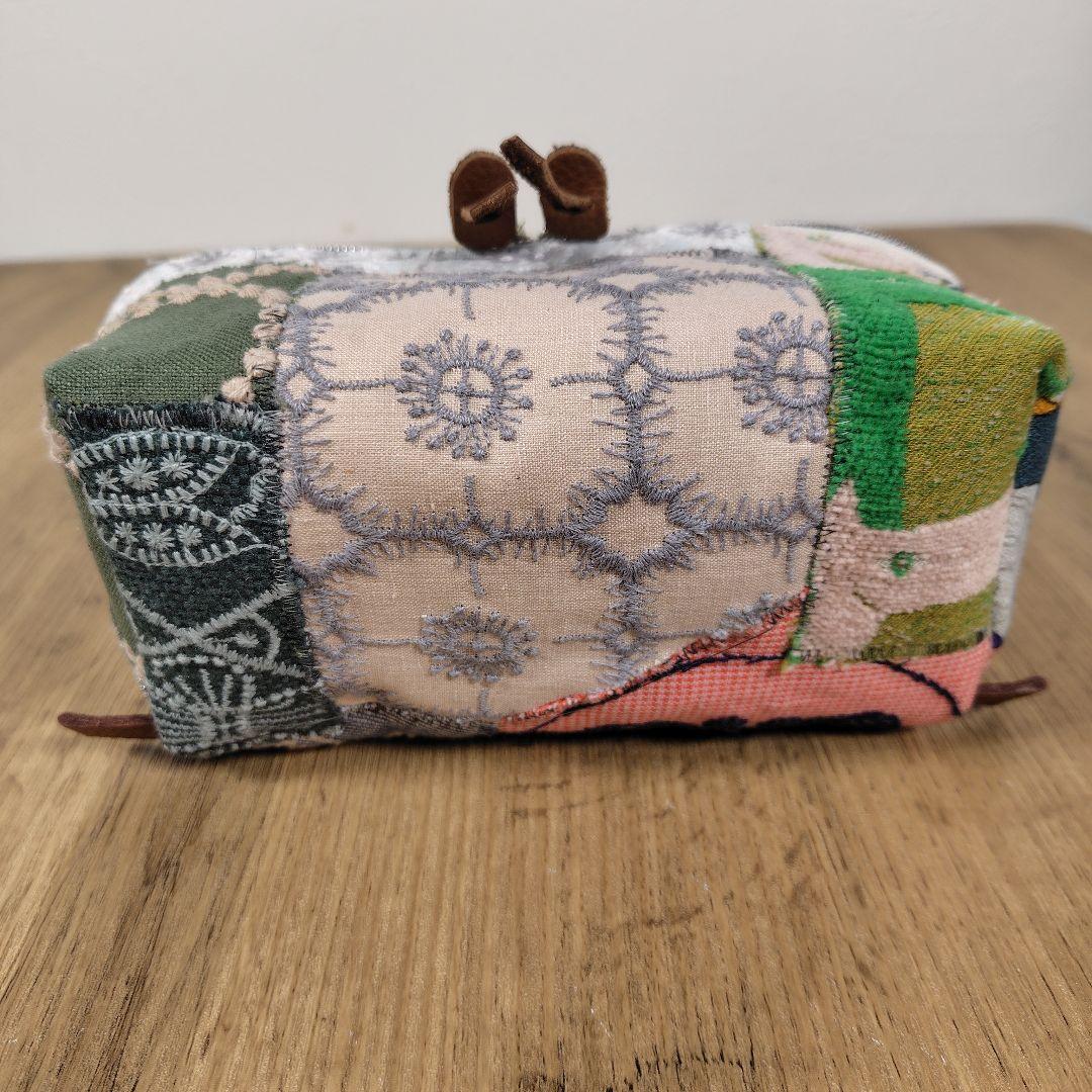 【専用】/カケラパッチポンピア　トレイ型化粧ポーチ/ペンケースメガネ