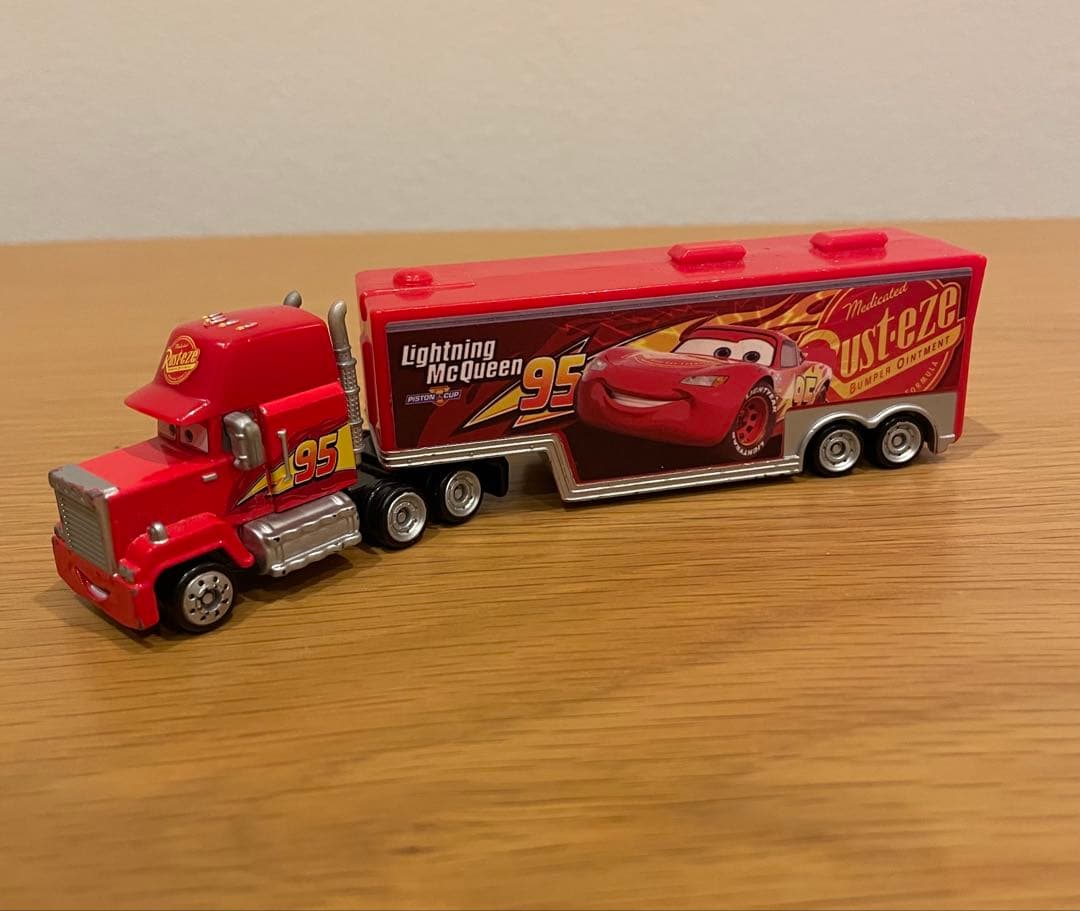 カーズ　トミカ　13台セット