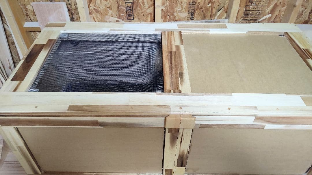 アカシア集成材15ミリ幅120縦500奥行600蜜蝋オイル仕上げ アカシア集成