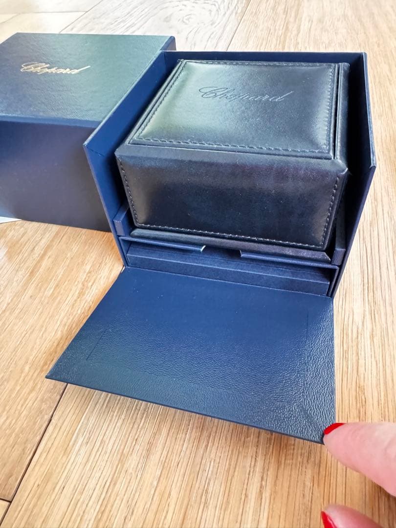 ショパール ジュエリーケース 時計空箱 アクセサリー入れ 旅行携帯用