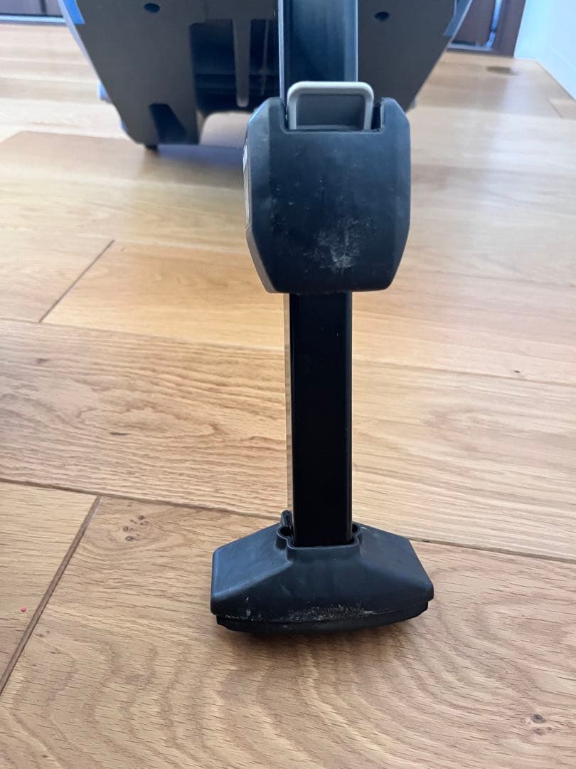 美品！Combi 回転式チャイルドシート ネイビー/グレー　JJ800