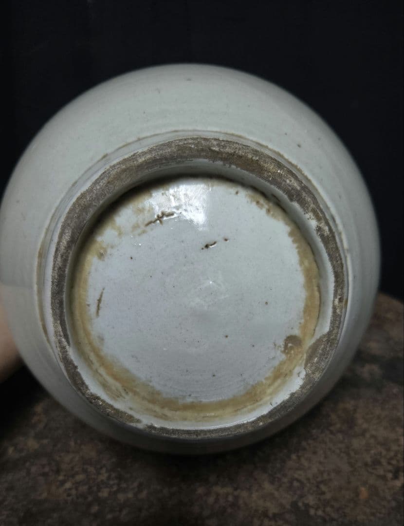 詳細不明確か古伊万里？白色陶器製ボトル型花瓶オブジェインテリア骨董市