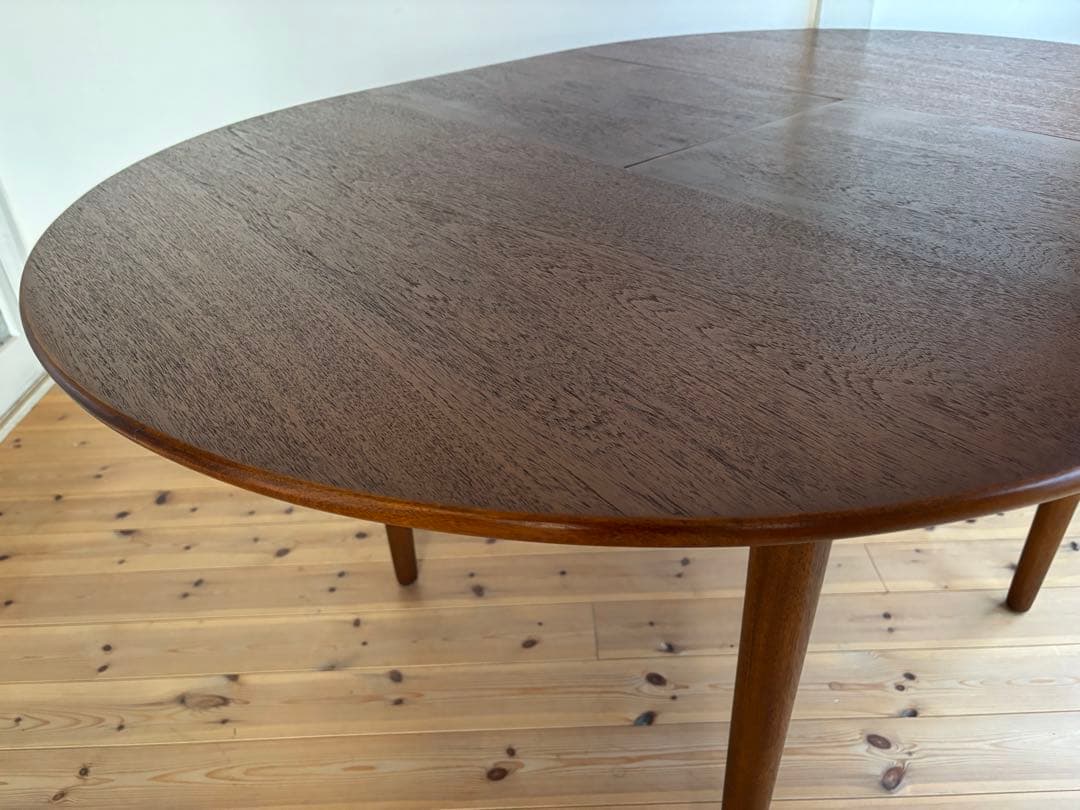 Jentique/ジェンティーク　ラウンドエクステンションテーブル