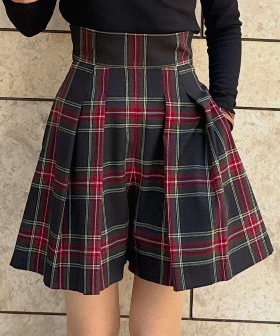 新作新品未使用タグ付き♡JENNE ジェンヌタータンチェックキュロット完売品！