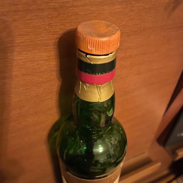 余市 シングルカスクモルト10年 とArdbeg アードベッグ 23年 空瓶