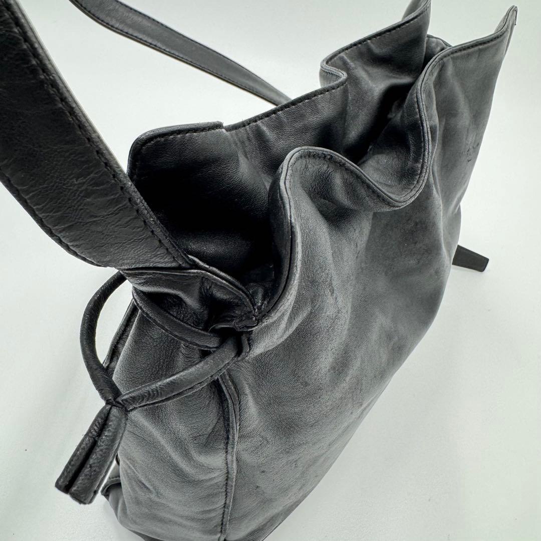 ロエベ フラメンコ アナグラム ナッパレザー ショルダーバッグ 巾着 ブラック