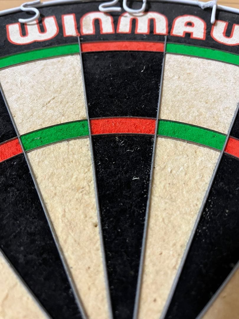 WINMAU BLADE 5 ダーツボード