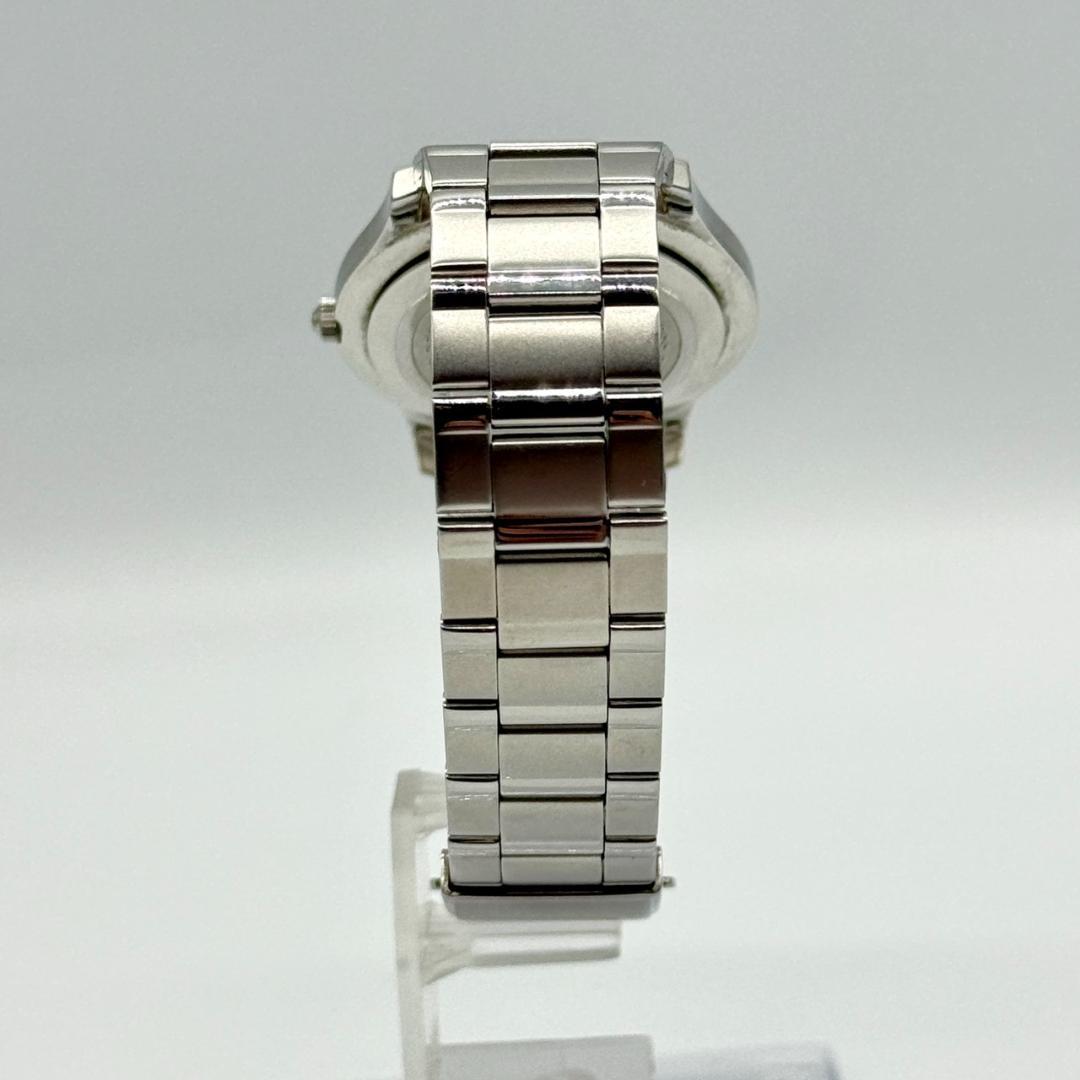 稼働品 GUCCI グッチ 腕時計 デイト シルバー文字盤 クォーツ ３針