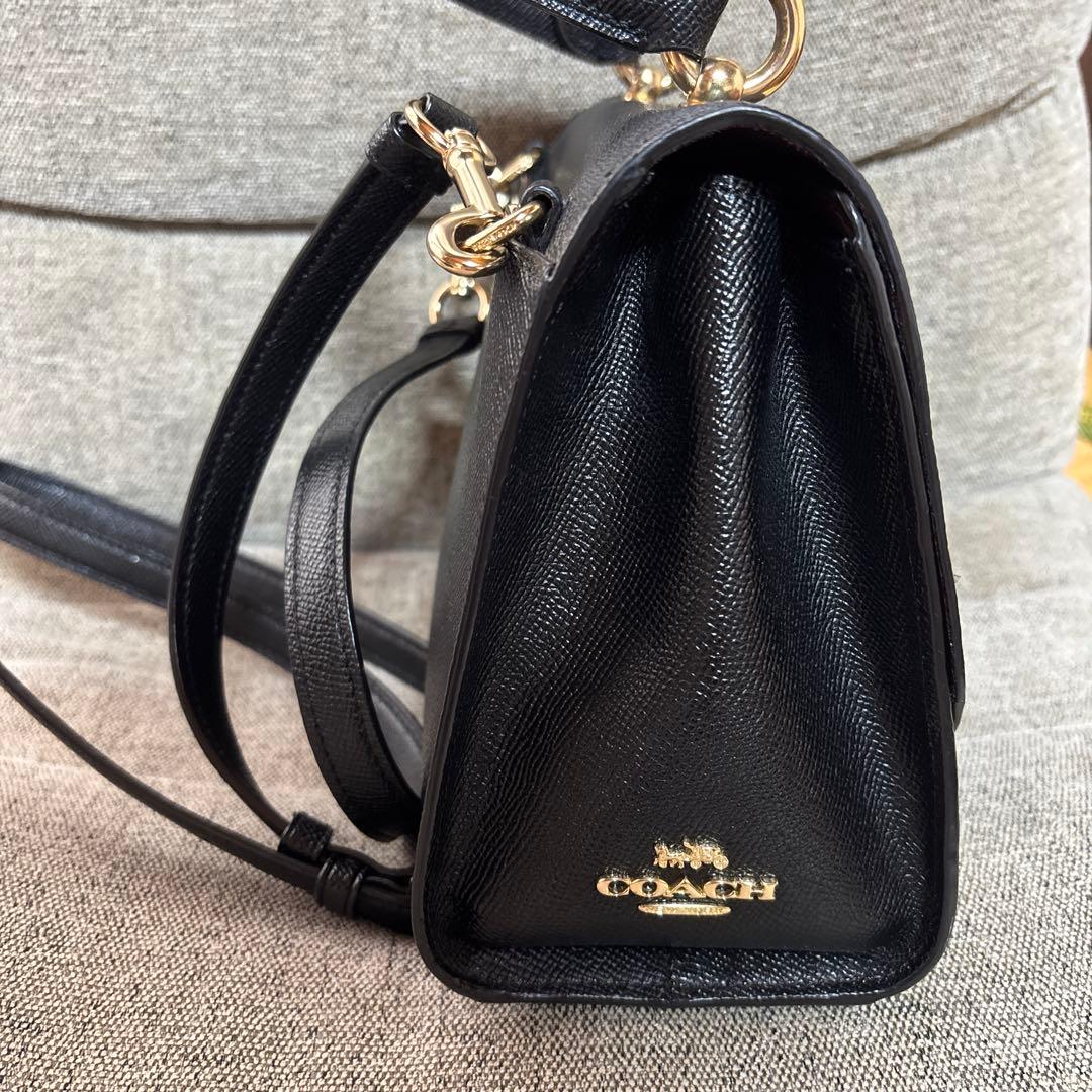 Coach レザー ハンドバッグ ブラック 中型 ショルダー付