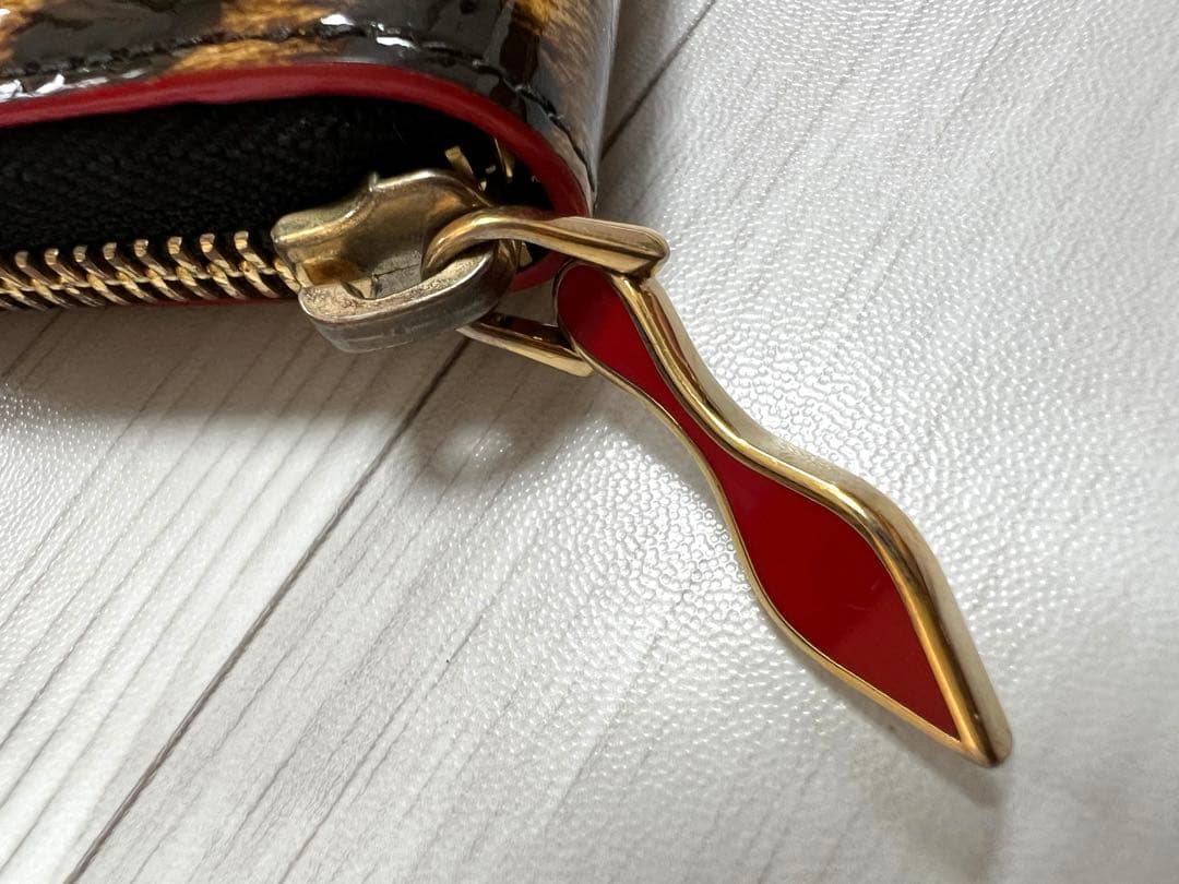 【Christian Louboutin】クリスチャンルブタン ケース