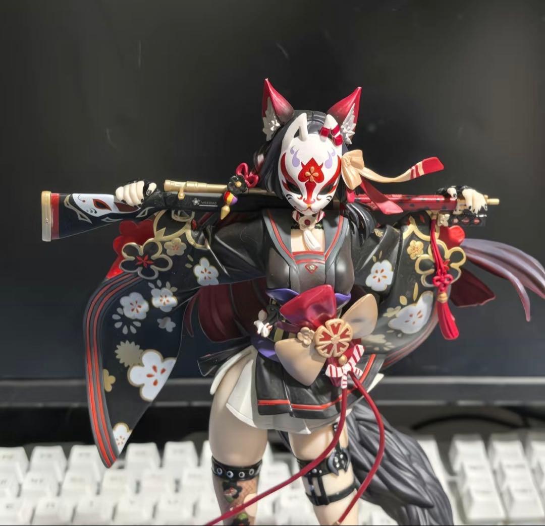 狐坂ワカモ フィギュア 刀付き