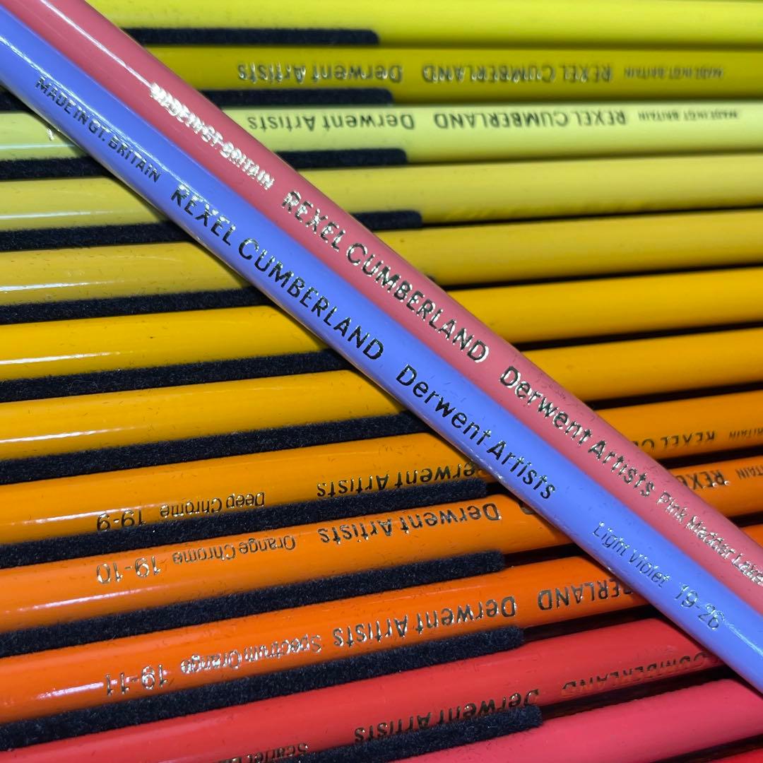 A861⭐︎美品 DERWENT ダーウェント 色鉛筆 72色 木箱入 イギリス