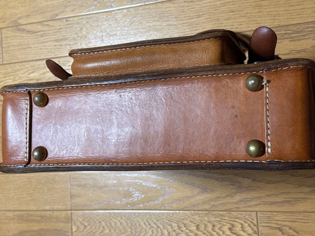 ★HERZ ヘルツ　2wayビジネスバッグ　学生鞄風　レザー　キャメル