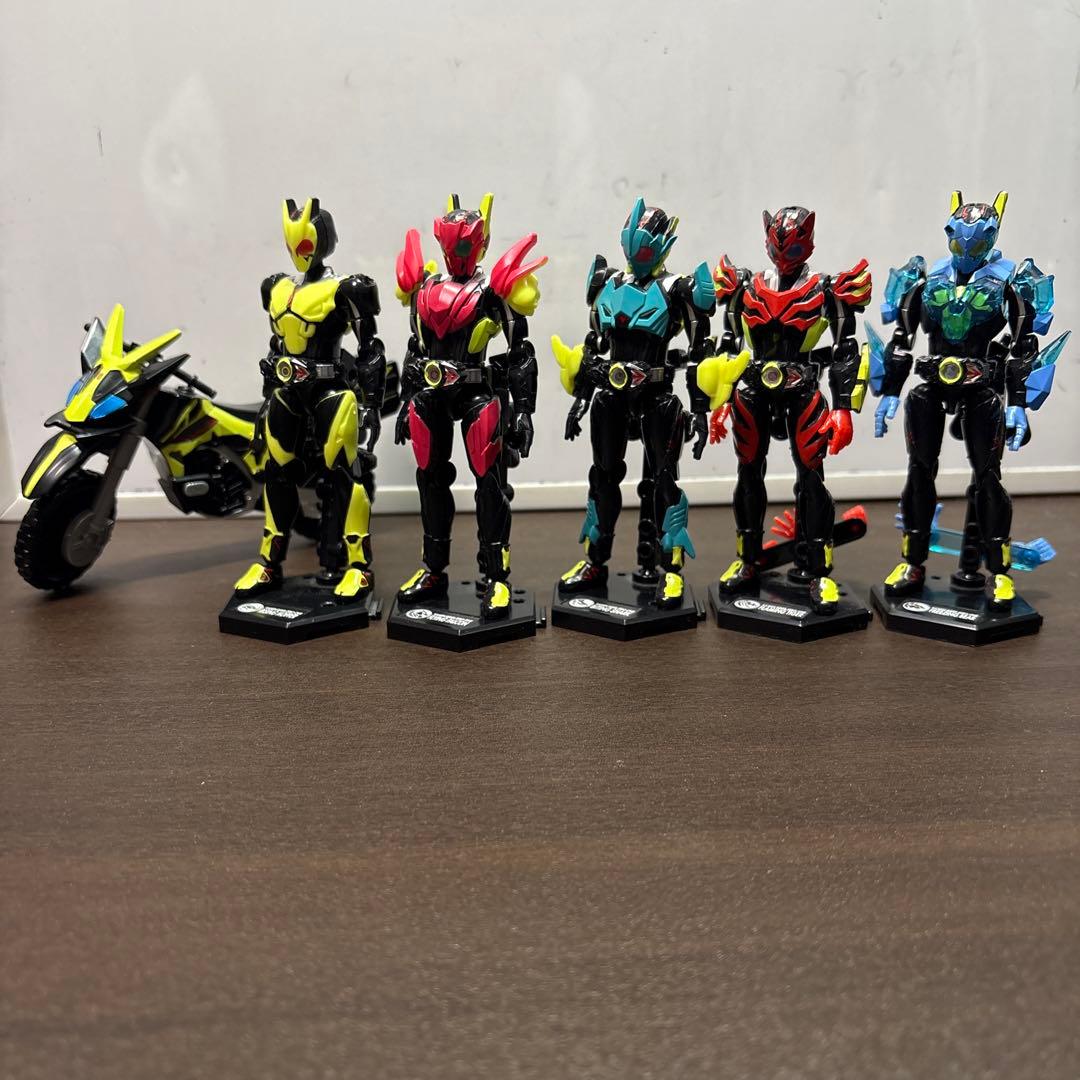 か*ギ様 装動　ゼロワン　まとめ売り